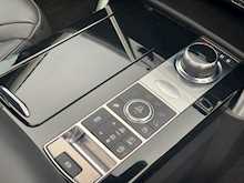 Land Rover Discovery 3.0 TD V6 HSE Luxury SUV 5dr Diesel Auto 4WD Euro 6