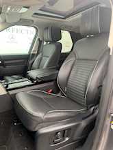 Land Rover Discovery 3.0 TD V6 HSE Luxury SUV 5dr Diesel Auto 4WD Euro 6