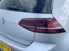 Volkswagen Golf R 2.0 TSI BlueMotion Tech R Hatchback 3dr Petrol DSG 4Motion Euro 6 (s/s) (300 ps)