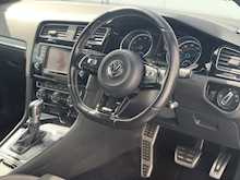 Volkswagen Golf R 2.0 TSI BlueMotion Tech R Hatchback 3dr Petrol DSG 4Motion Euro 6 (s/s) (300 ps)