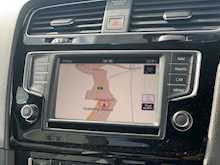Volkswagen Golf R 2.0 TSI BlueMotion Tech R Hatchback 3dr Petrol DSG 4Motion Euro 6 (s/s) (300 ps)
