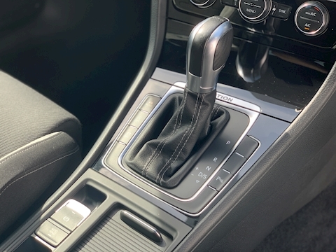 2.0 TSI BlueMotion Tech R Hatchback 3dr Petrol DSG 4Motion Euro 6 (s/s) (300 ps)