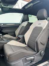 Volkswagen Golf R 2.0 TSI BlueMotion Tech R Hatchback 3dr Petrol DSG 4Motion Euro 6 (s/s) (300 ps)