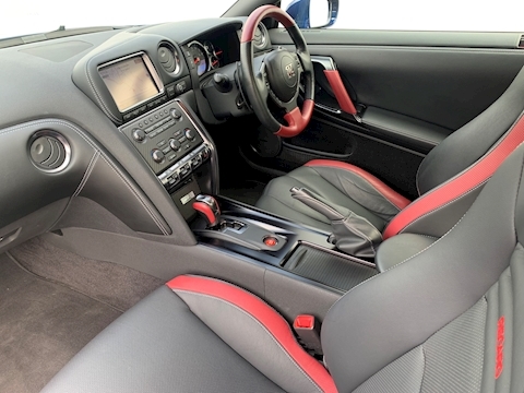 3.8 V6 Recaro Coupe 2dr Petrol Auto 4WD Euro 6 (550 ps)