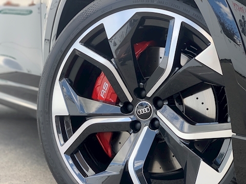 4.0 TFSI V8 Vorsprung SUV 5dr Petrol Tiptronic quattro Euro 6 (s/s) (600 ps)