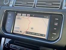 Range Rover 4.4 SD V8 Vogue SUV 5dr Diesel Auto 4WD Euro 5 (339 ps)