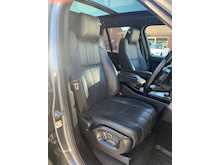 Range Rover 4.4 SD V8 Vogue SUV 5dr Diesel Auto 4WD Euro 5 (339 ps)