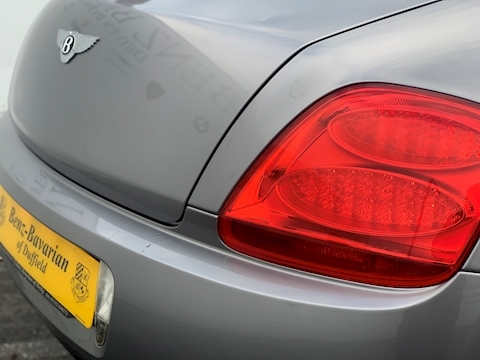 Bentley 6.0 W12 GT Speed Coupe 2dr Petrol Automatic (396 g/km, 600 bhp)