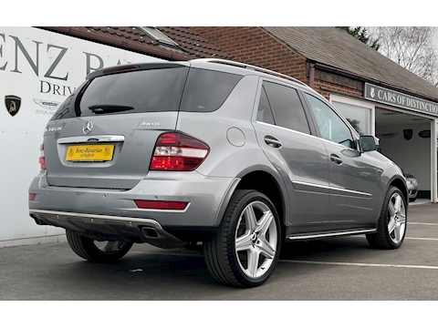 3.0 ML350 CDI V6 BlueEfficiency Sport SUV 5dr Diesel Tiptronic 4WD Euro 5 (231 ps)