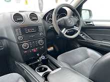 Mercedes-Benz M Class ML350 CDI V6 BlueEfficiency Sport