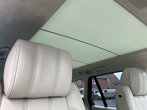 4.4 SD V8 Autobiography SUV 5dr Diesel Auto 4WD Euro 5 (339 ps)