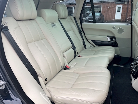 4.4 SD V8 Autobiography SUV 5dr Diesel Auto 4WD Euro 5 (339 ps)