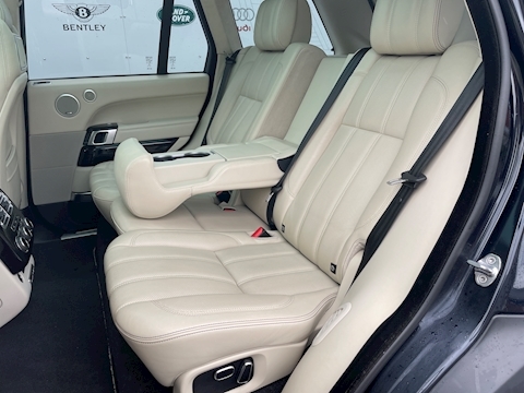 4.4 SD V8 Autobiography SUV 5dr Diesel Auto 4WD Euro 5 (339 ps)