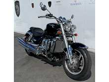 Triumph Rocket III 2294cc