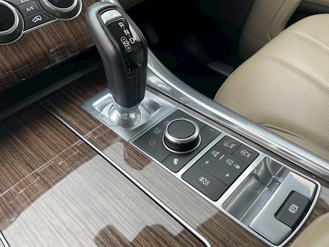 3.0 SD V6 HSE SUV 5dr Diesel Auto 4WD Euro 5 (s/s) (306 ps)