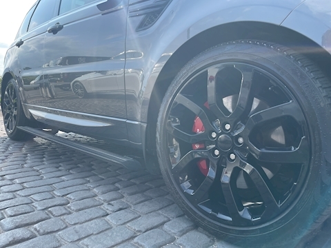 3.0 SD V6 Autobiography Dynamic SUV 5dr Diesel Auto 4WD Euro 6 (s/s) (306 ps)