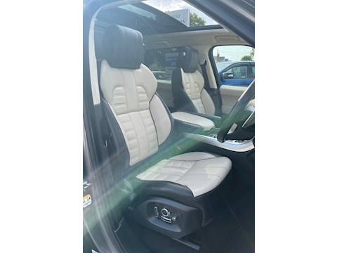 3.0 SD V6 Autobiography Dynamic SUV 5dr Diesel Auto 4WD Euro 6 (s/s) (306 ps)