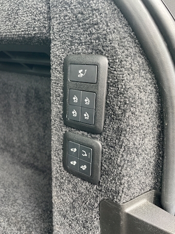 5.0 P525 V8 Autobiography SUV 5dr Petrol Auto 4WD Euro 6 (s/s) (525 ps)