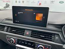 Audi RS4 AVANT 2.9 TFSI V6 Carbon Edition Estate 5dr Petrol Tiptronic quattro Euro 6 (s/s) (450 ps)