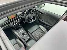 Audi RS4 AVANT 2.9 TFSI V6 Carbon Edition Estate 5dr Petrol Tiptronic quattro Euro 6 (s/s) (450 ps)