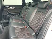 Audi RS4 AVANT 2.9 TFSI V6 Carbon Edition Estate 5dr Petrol Tiptronic quattro Euro 6 (s/s) (450 ps)