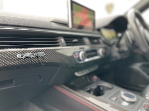 2.9 TFSI V6 Carbon Edition Estate 5dr Petrol Tiptronic quattro Euro 6 (s/s) (450 ps)