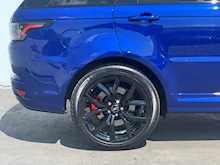 Land Rover Range Rover Sport P575 V8 SVR