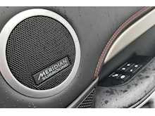 Land Rover Discovery TD V6 HSE Luxury 3.0