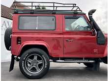 Land Rover Defender 902.4 TDCi County Hard Top 3dr Diesel Manual 4WD Euro 4 (122 bhp)