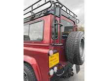 Land Rover Defender 902.4 TDCi County Hard Top 3dr Diesel Manual 4WD Euro 4 (122 bhp)