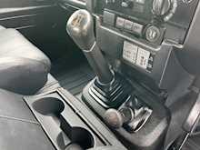 Land Rover Defender 902.4 TDCi County Hard Top 3dr Diesel Manual 4WD Euro 4 (122 bhp)