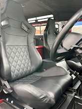 Land Rover Defender 902.4 TDCi County Hard Top 3dr Diesel Manual 4WD Euro 4 (122 bhp)