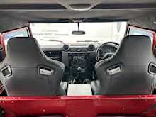 Land Rover Defender 902.4 TDCi County Hard Top 3dr Diesel Manual 4WD Euro 4 (122 bhp)