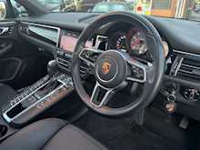 Porsche Macan T V6 S