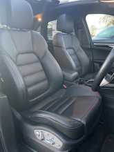 Porsche Macan T V6 S
