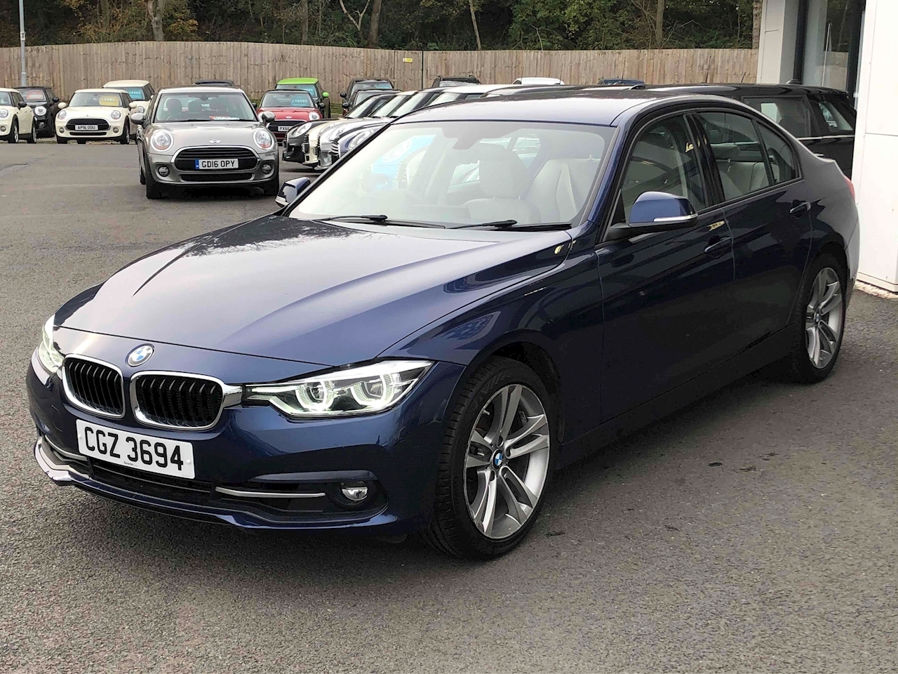 Used 2016 BMW 3 Series 318i Sport Saloon Saloon 1.5 Automatic Petrol For Sale in Derbyshire ...