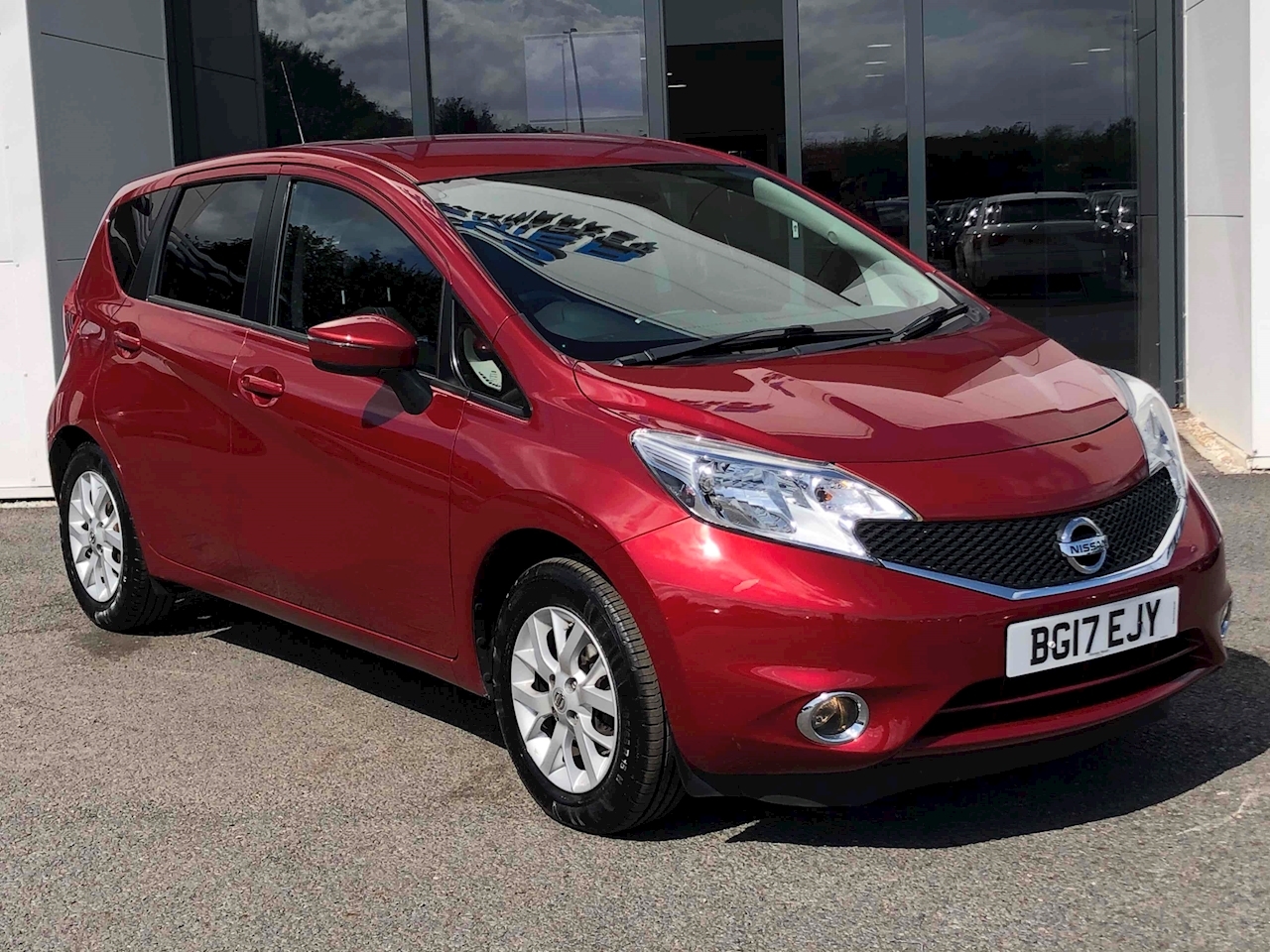 Used 2017 Nissan Note Acenta Premium Hatchback 1.2 Manual Petrol For ...