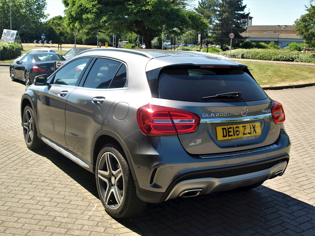 Used 2016 Mercedes Gla-Class Gla 200 D 4Matic Amg Line Premium For Sale ...