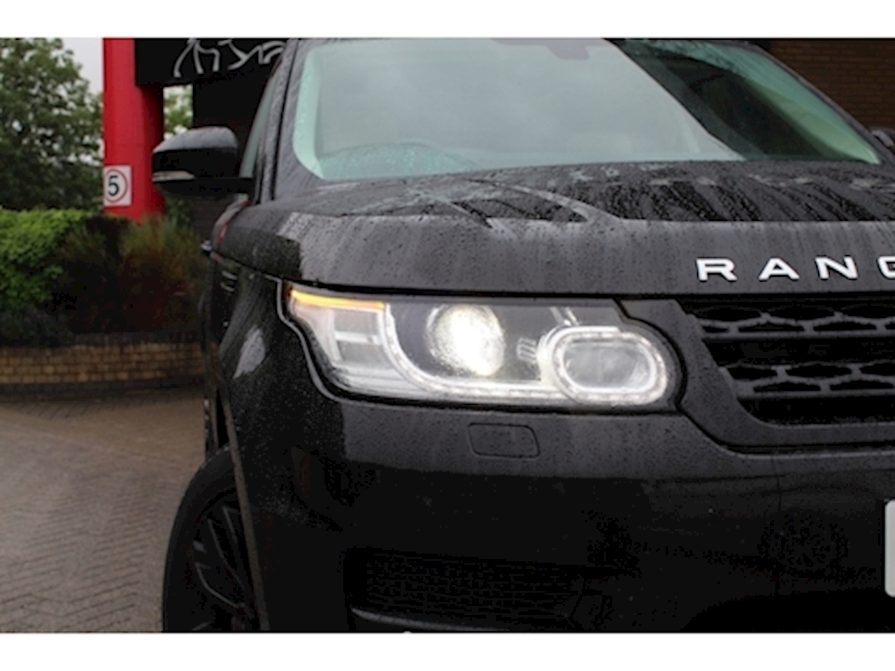 Range Rover Sport HSE Dynamic SUV 3.0 Automatic Diesel