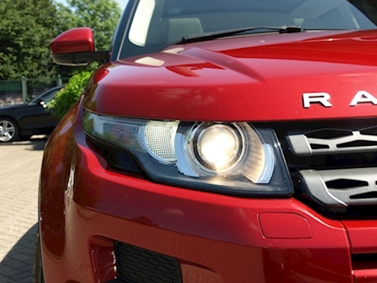 Range Rover Evoque Sd4 Pure Tech Estate 2.2 Automatic Diesel