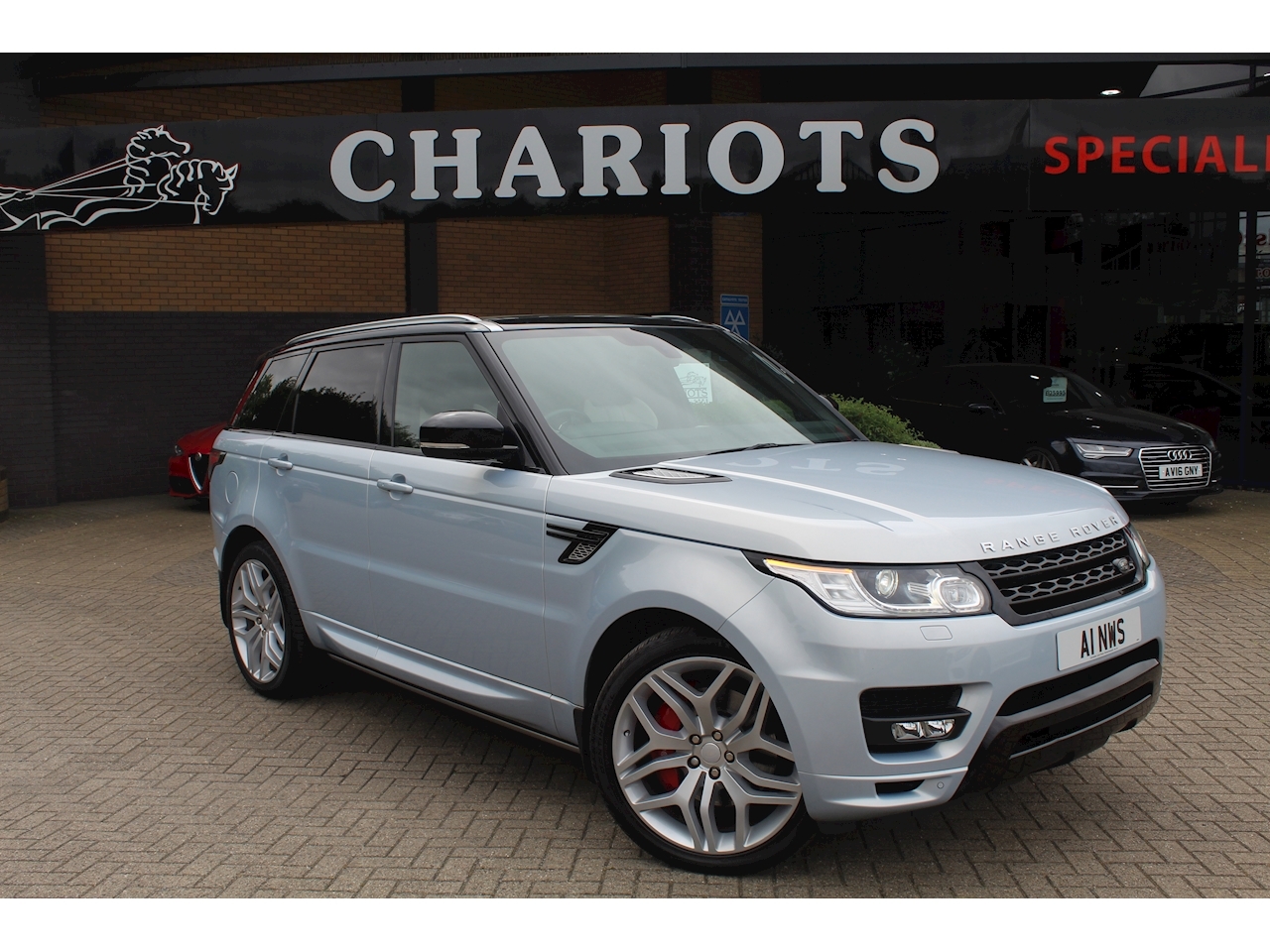 3.0 SD V6 Autobiography Dynamic SUV 5dr Diesel Automatic 4X4 (s/s) (185 g/km, 306 bhp)