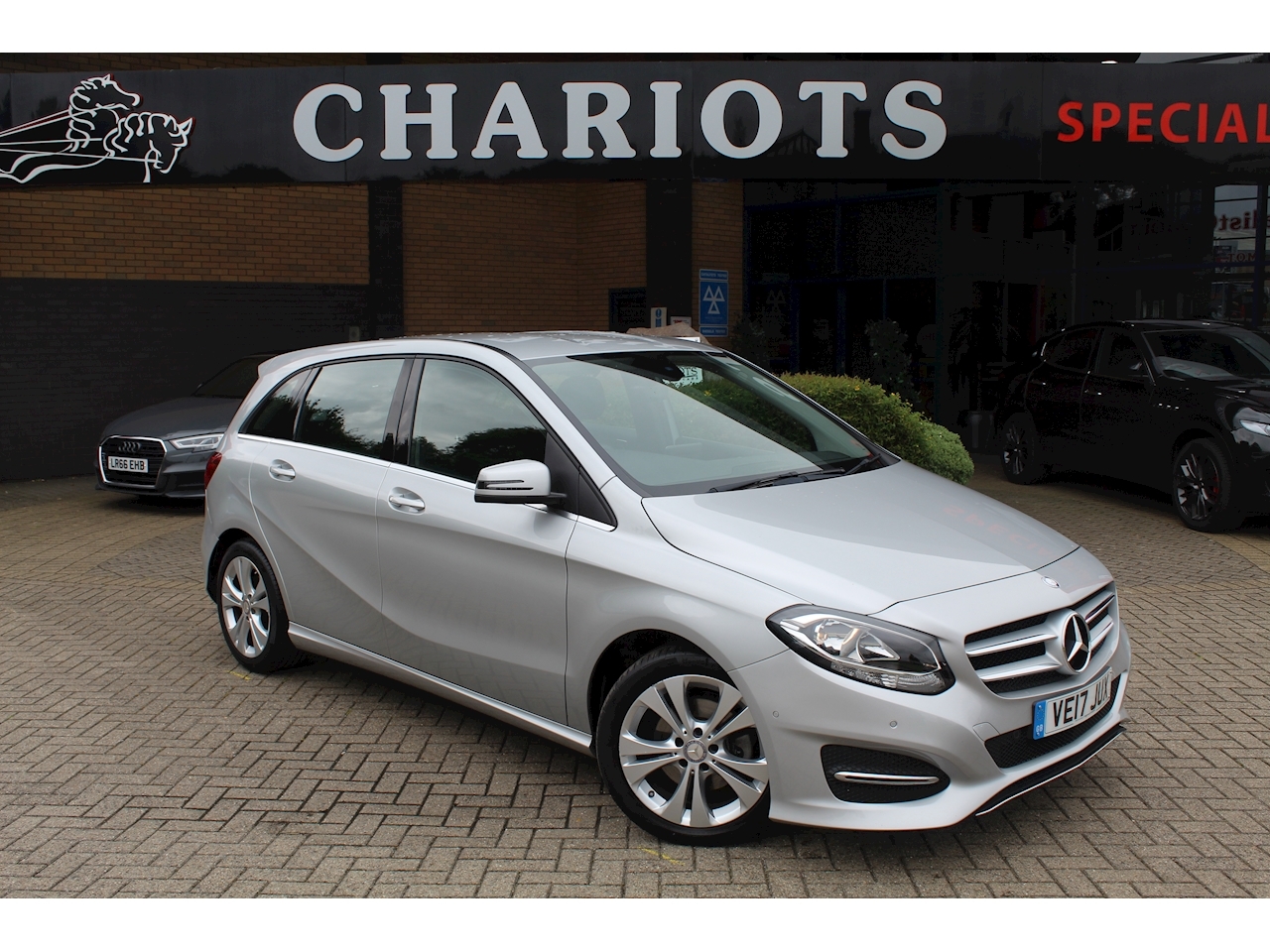 2.1 B200d Sport (Executive) MPV 5dr Diesel 7G-DCT (s/s) (136 ps)