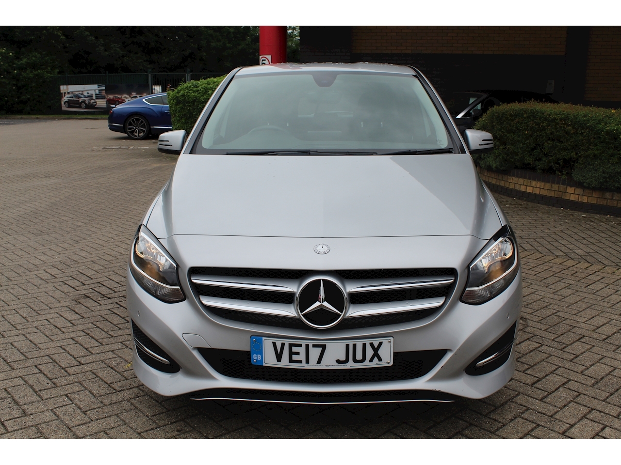 2.1 B200d Sport (Executive) MPV 5dr Diesel 7G-DCT (s/s) (136 ps)