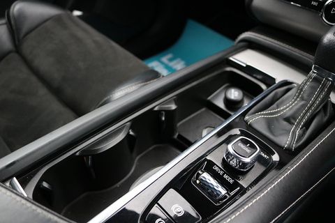 XC90 R-Design SUV 2.0 Automatic Diesel