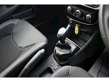 Renault Clio - Thumb 13