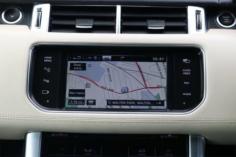 4.4 SD V8 Autobiography Dynamic SUV 5dr Diesel Auto 4WD Euro 5 (339 ps)