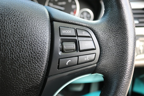 2.0 320d SE Saloon 4dr Diesel Auto Euro 6 (s/s) (190 ps)