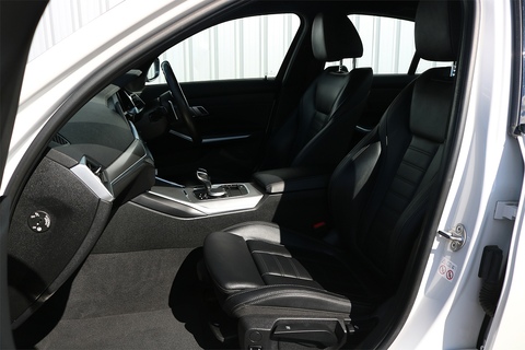 2.0 330e 12kWh M Sport Saloon 4dr Petrol Plug-in Hybrid Auto Euro 6 (s/s) (292 ps)