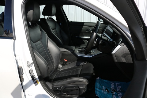 2.0 330e 12kWh M Sport Saloon 4dr Petrol Plug-in Hybrid Auto Euro 6 (s/s) (292 ps)