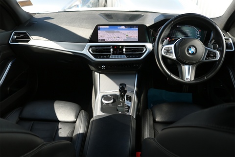 2.0 330e 12kWh M Sport Saloon 4dr Petrol Plug-in Hybrid Auto Euro 6 (s/s) (292 ps)